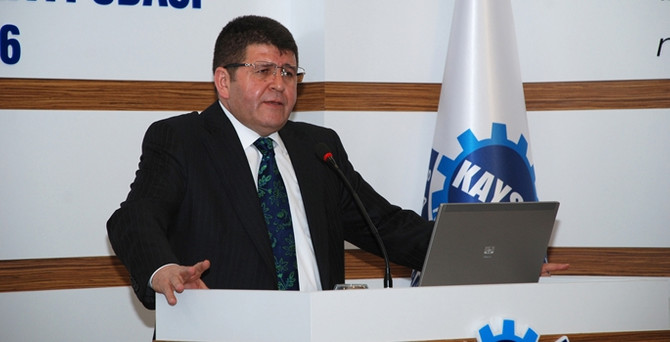 Suriyelilerin iş gücüne katılması yasallaşsın