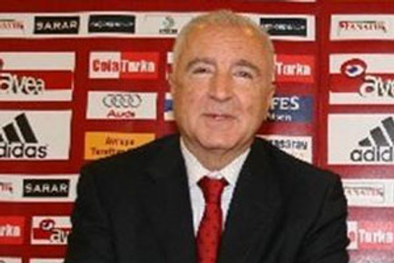 Ünal Aysal seçildi