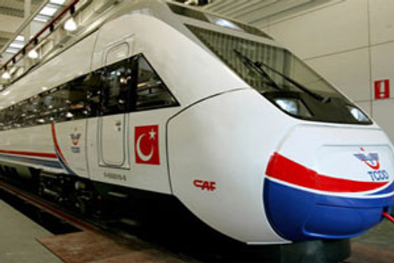 TÜVASAŞ'ın dizeli, yarın raya iniyor