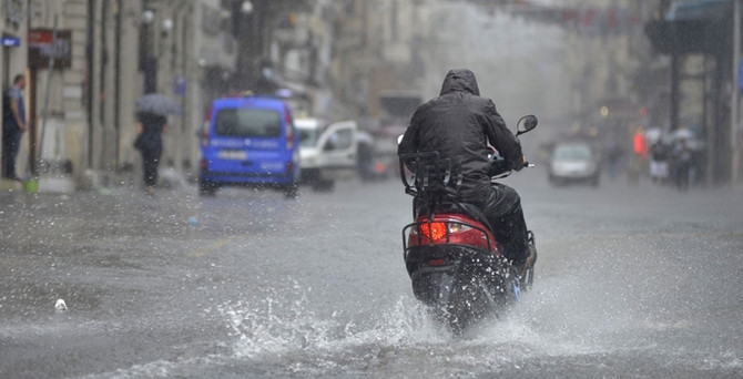 İstanbul'da sağanak yağışa dikkat!