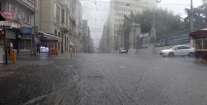 İstanbul'a sağanak yağış uyarısı
