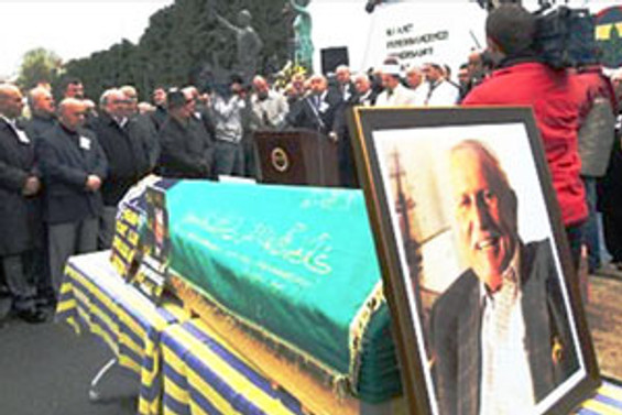 Sazak, son yolculuğuna uğurlandı