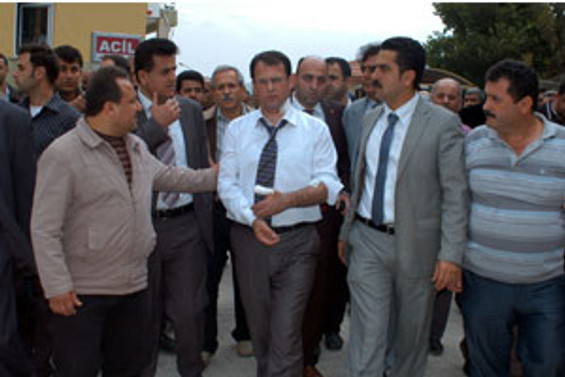 Kahvehane saldırısında 27 yaralı