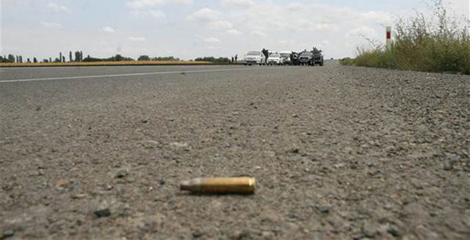 Teröristlerden sahte ihbar: 1 polis şehit