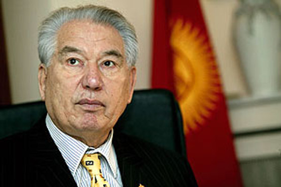 Cengiz Aytmatov Ankara'da ölümsüzleştirildi
