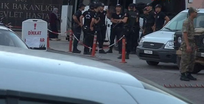 Suriye sınırından ateş açıldı: 1 asker şehit oldu
