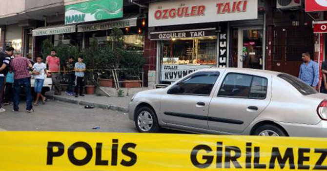 Uzun namlulu silahlarla kuyumcu soygunu