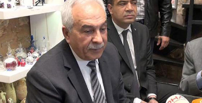 MHP’li Başesgioğlu’ndan sürpriz karar