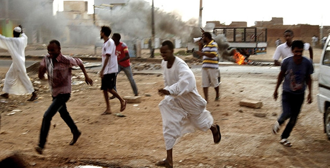 İngiltere'den Sudan'a insani yardım