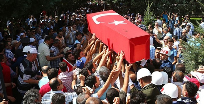 Dağlıca şehitleri son yolculuğuna uğurlandı