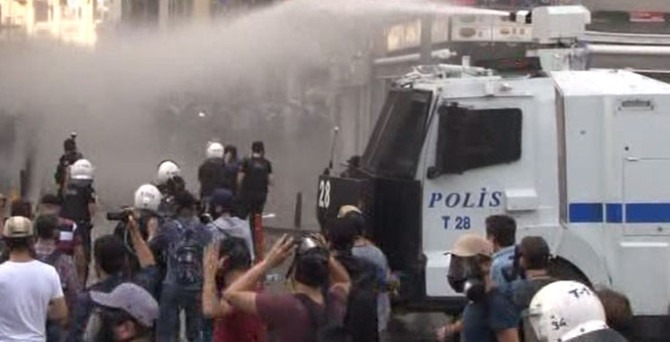 Galatasaray'da polis müdahalesi