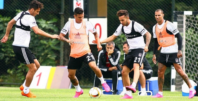 Beşiktaş'ta Skenderbeu mesaisi