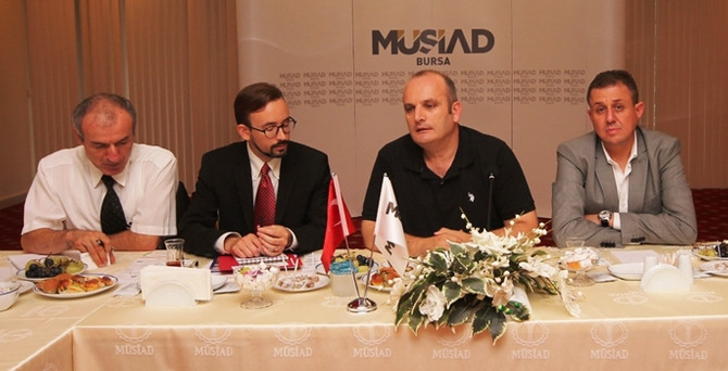 'Amerika, ekonomisi güçlü bir Türkiye istiyor'