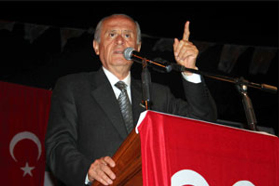 Rol paylaşıyorlar