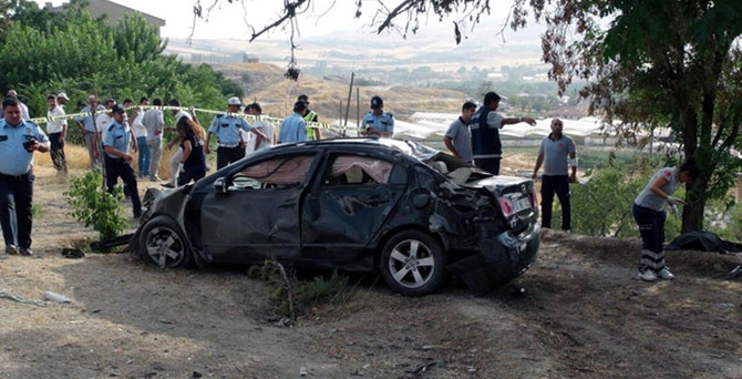 Elazığ’da feci kaza: 3 ölü