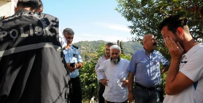 Kurban kestirirken maganda kurşunu geldi