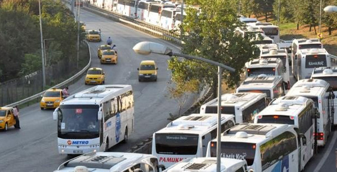 9 günlük bayram tatilinin dönüş çilesi başladı
