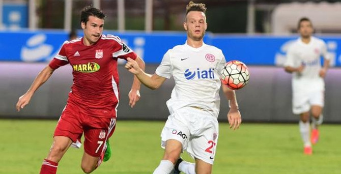 Antalyaspor 1 - 1 Medicana Sivasspor