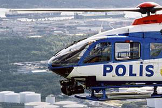 Polis helikopteri düştü