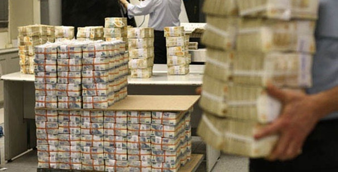 Hazine piyasaya 1,86 milyar lira borçlandı