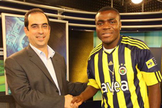 Ve Emenike Fener'de