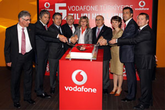 Vodafone, Türkiye'de beşinci yılını kutluyor