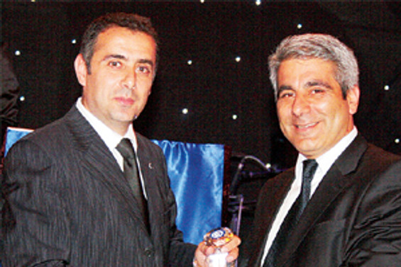 Ankara'ya Değer Katanlar Ödülü DÜNYA'ya
