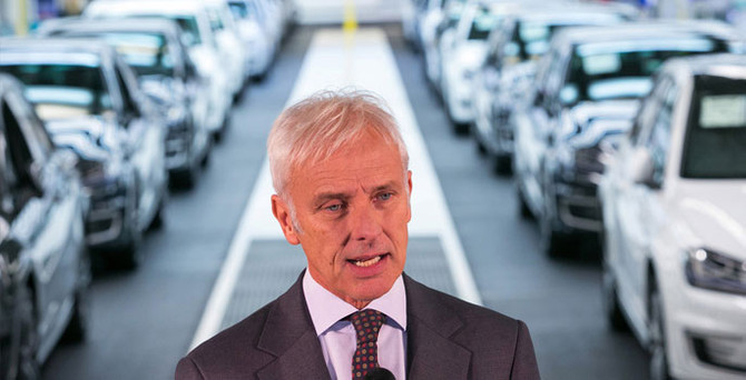VW CEO'su Amerikalı müşterilerden özür diledi