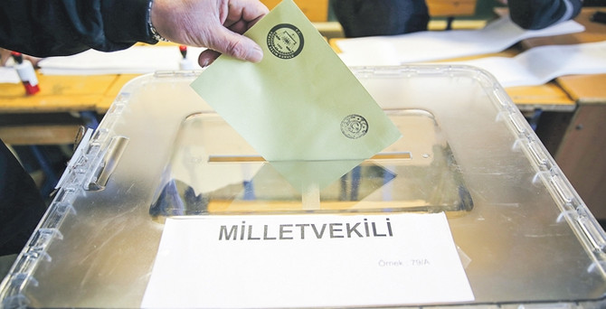 İstikrar sağlandı, sıra ekonomik reformda