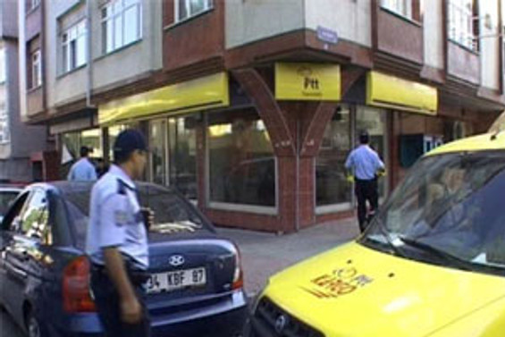 PTT şubesi soyuldu