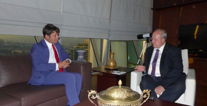 'Asgari ücrette el kesesinden hovardalık yapılıyor'