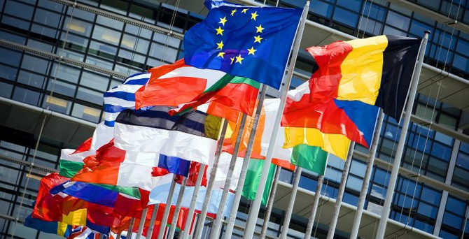 AB dönem başkanlığı Hollanda'ya geçiyor