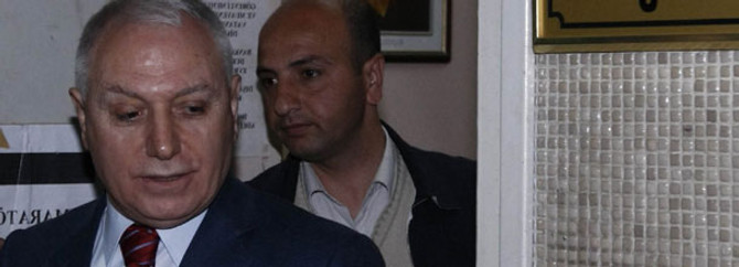 Haberal cezaevinden çıktı