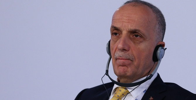 'Asgari ücret yeterli seviyeye yükseltilmeli'