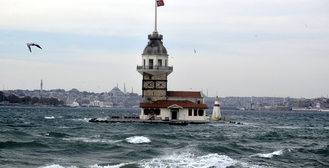 Deniz ulaşımına lodos engeli