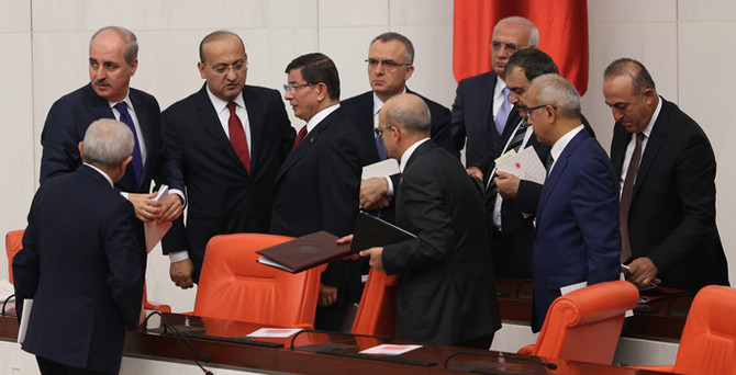 İş dünyasının önceliği vergi ve yargı reformu