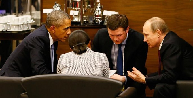 Obama ve Putin Paris'te uçak krizini görüştü