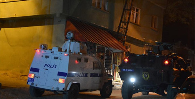 Siirt'te çatışma: 2 polis yaralandı