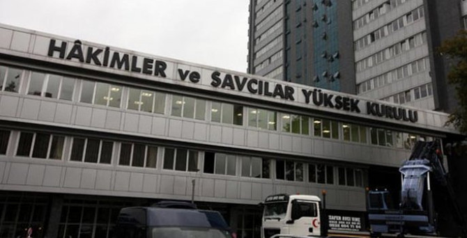 17 hakim ve savcıya inceleme