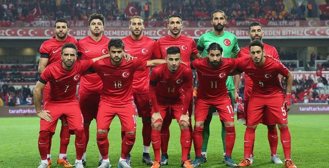 FIFA'dan Türkiye'ye büyük onur
