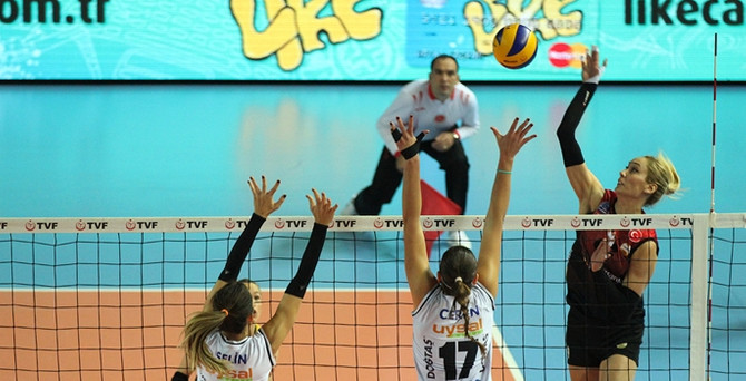 VakıfBank namağlup devam ediyor
