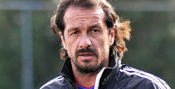 Antalyaspor'da Şimşek ile yollar ayrıldı