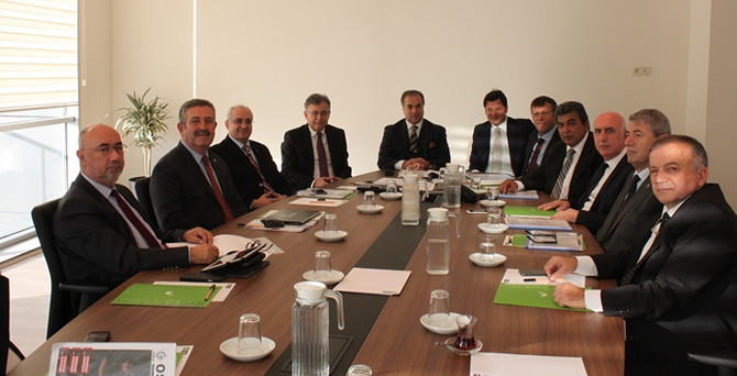 'Yenilenecek OSB yasasında inşaat alanı sınırlandırılmasın'