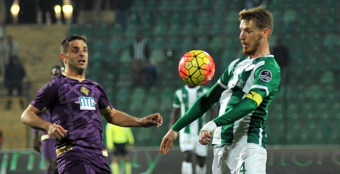 Bursaspor'a evinde ağır darbe
