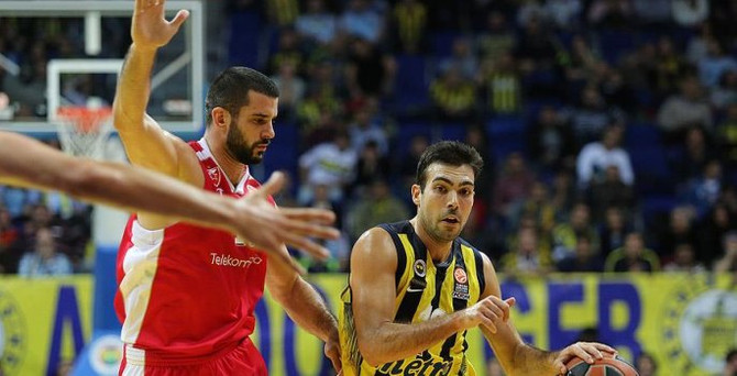 Fenerbahçe liderliği garantiledi