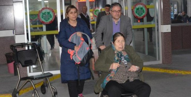 18 turist hastaneye kaldırıldı
