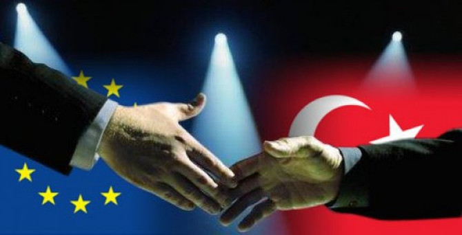'Sığınmacı krizi Türkiye-AB ilişkilerini hızlandırdı'