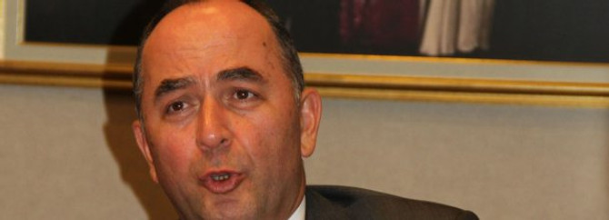 Aracılık başka, bankacılık başka
