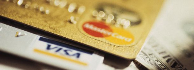 Turistler kredi kartıyla 2.3 milyar dolar döviz bıraktı