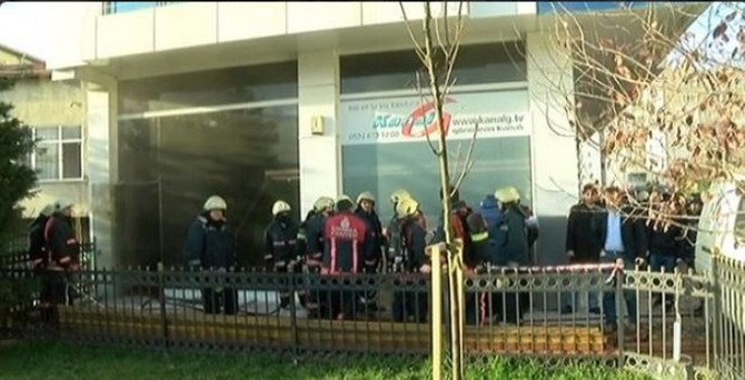 Televizyon kanalında yangın: 1'i ağır 4 yaralı